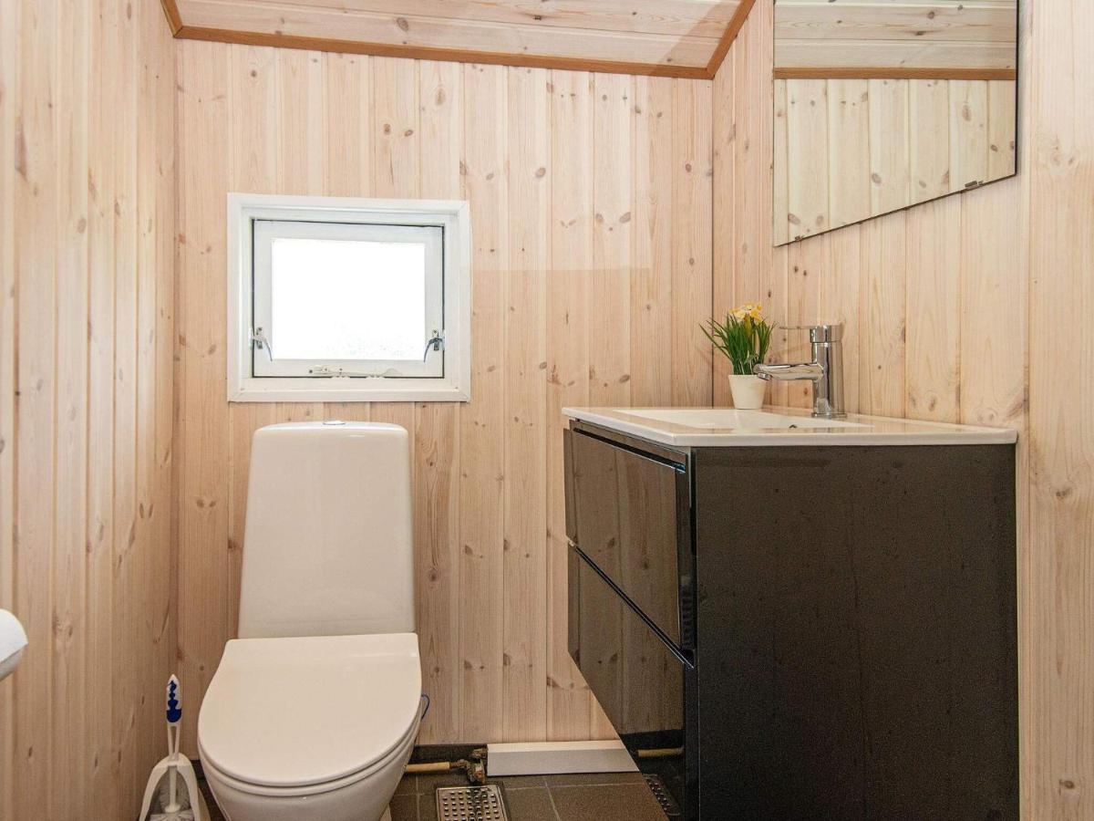 8 Person Holiday Home In Hejls Екстер'єр фото